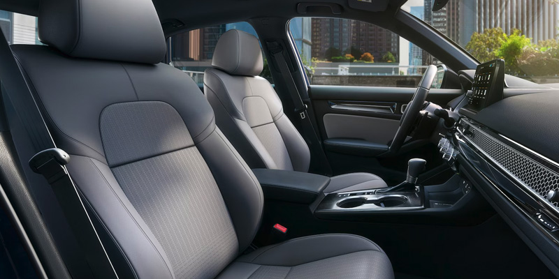 Driving into a Walled Garden: The Shift Away from Android Auto in Modern Vehicles