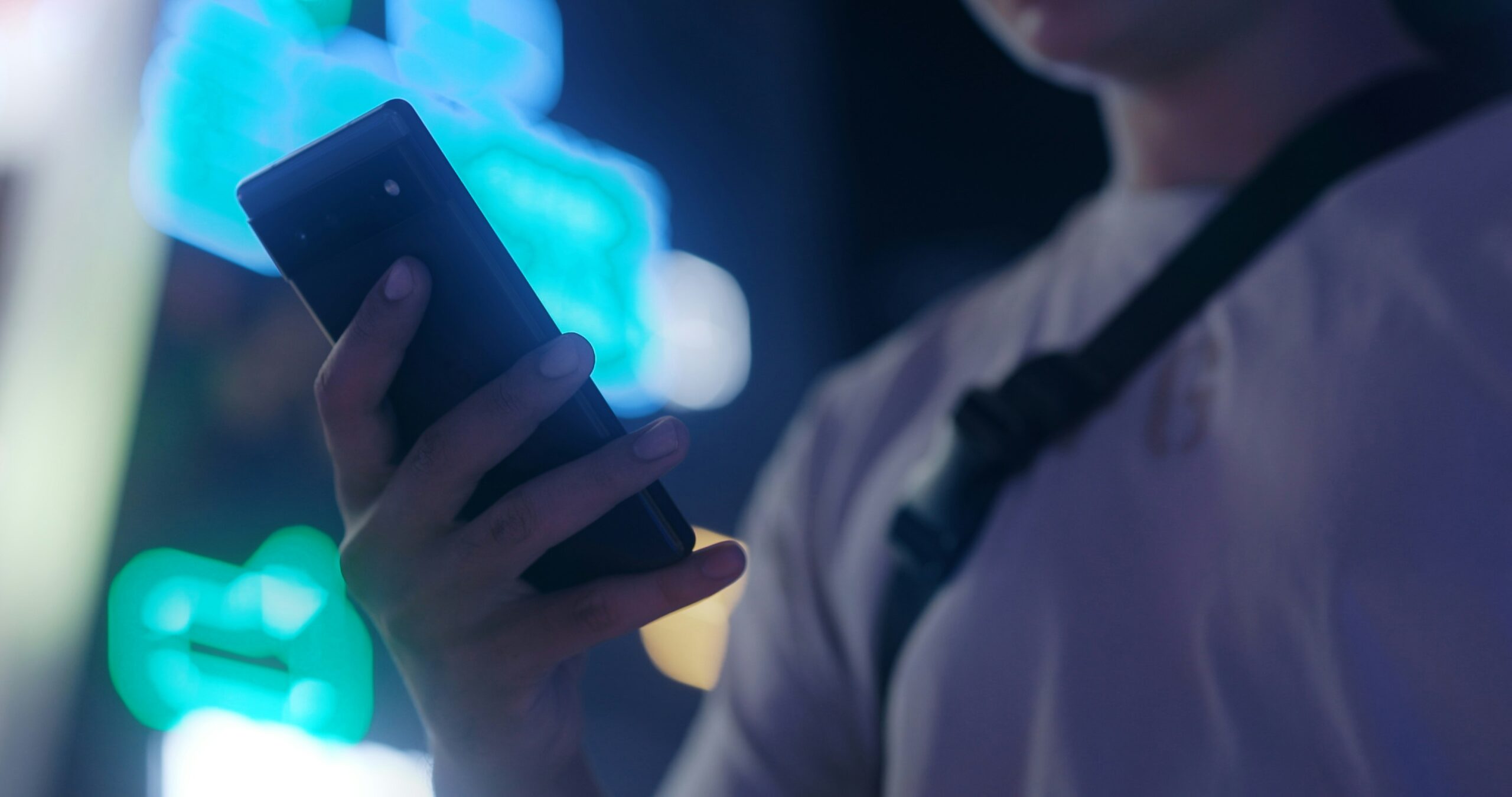 AI chatbot user interface - 7 Best Chatbot UI Design Examples for Website [+ Templates]