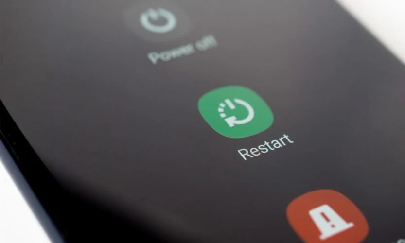 Android phone restarting screen - How to Restart or Power Off Your Android Phone
