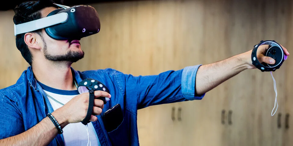 Keywords:
person wearing mixed reality headset - Globalize | Keywords Studios Limited