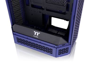 Android Hardware Is Getting Weird Again (And I Love It)